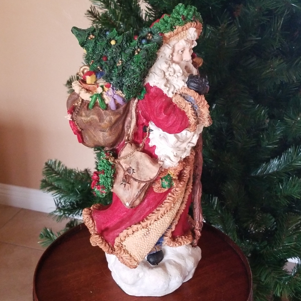 Holiday Santa vintage
